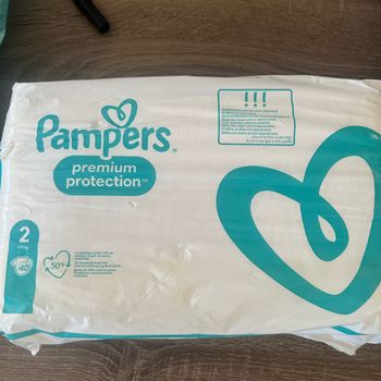 Couche taille 2 Pampers