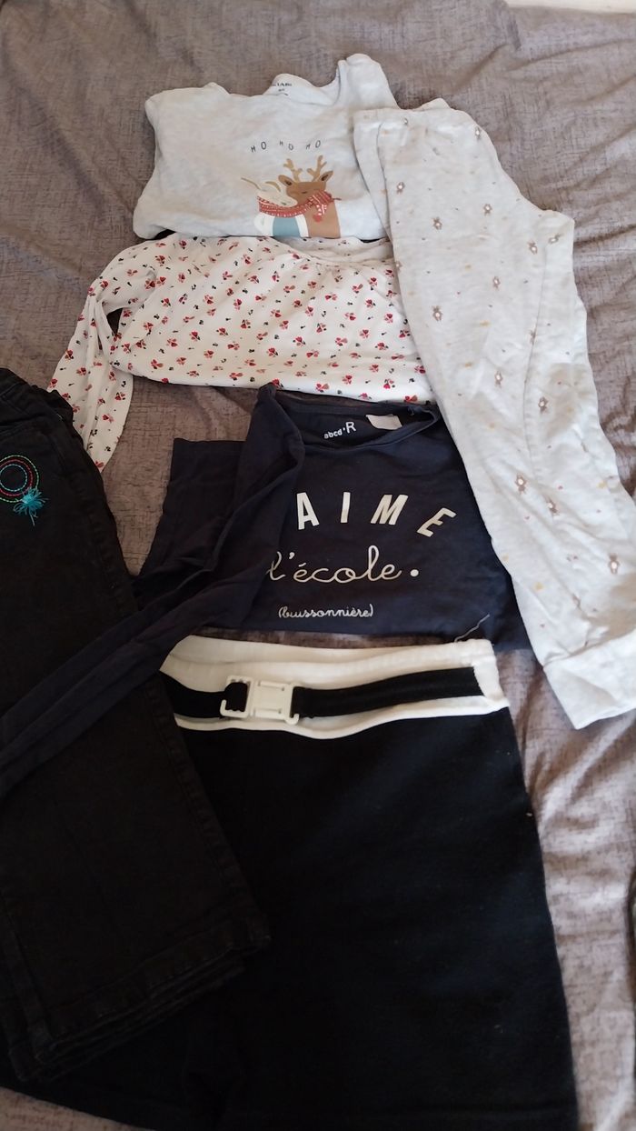 Gros lot 30 vêtements fille 6 ans - photo numéro 9