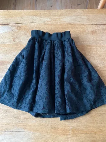 Mini jupe dentelle noire vintage