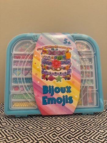 WDK - Coffret créatif Set de perles Emojis - 5 ans et +
