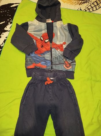 Ensemble spiderman