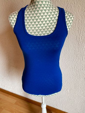 Débardeur dentelle bleu