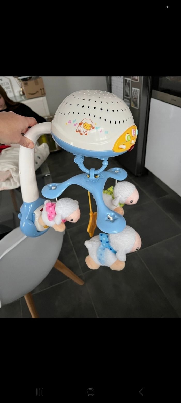 Mobile bebe - photo numéro 2