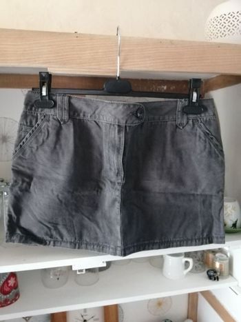 Jupe courte taille 40