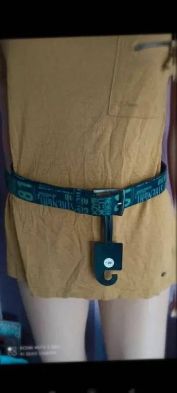 Ceinture  bleu marine  avec  écritures grise  et  verte  80 cm