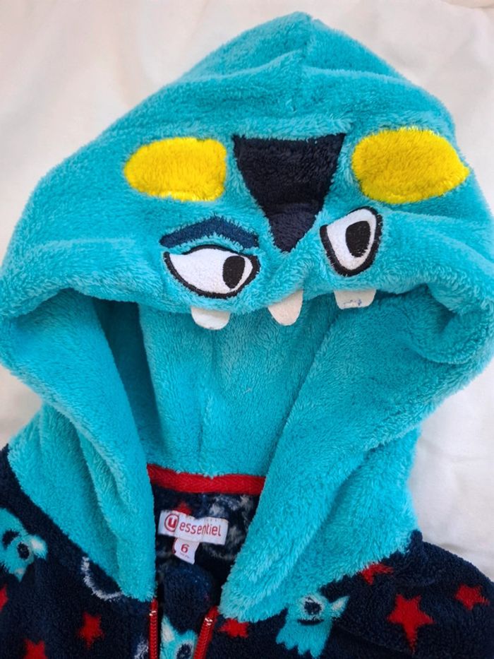 Sur pyjama 6 ans - photo numéro 2