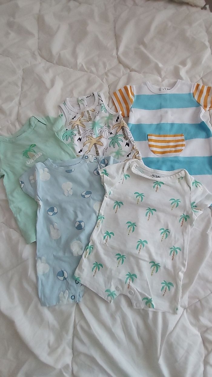 Lot de 18 vêtements garçon 3 mois - photo numéro 2