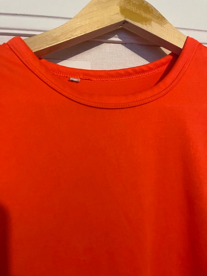 Tee-shirts - photo numéro 3