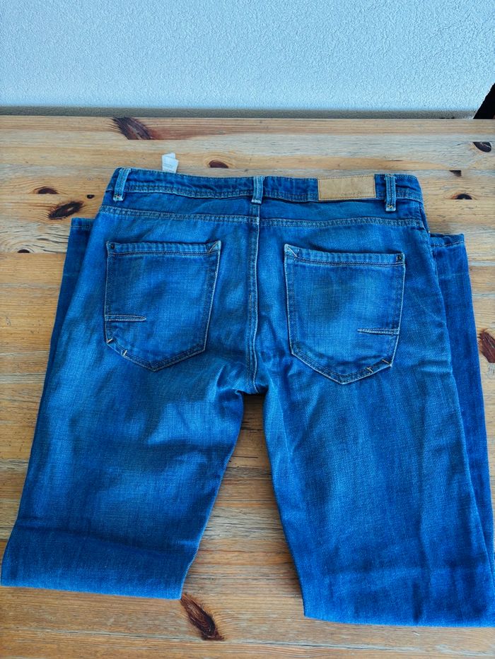 Jean Bershka - photo numéro 2