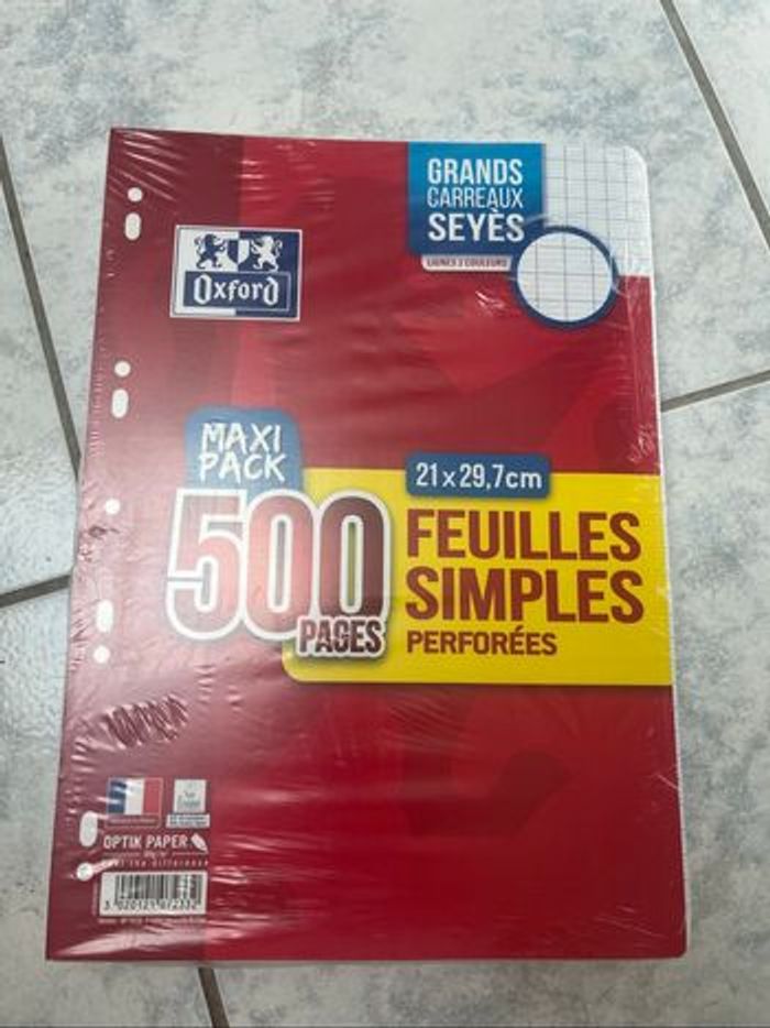 feuilles simples perforés grand carreaux oxford