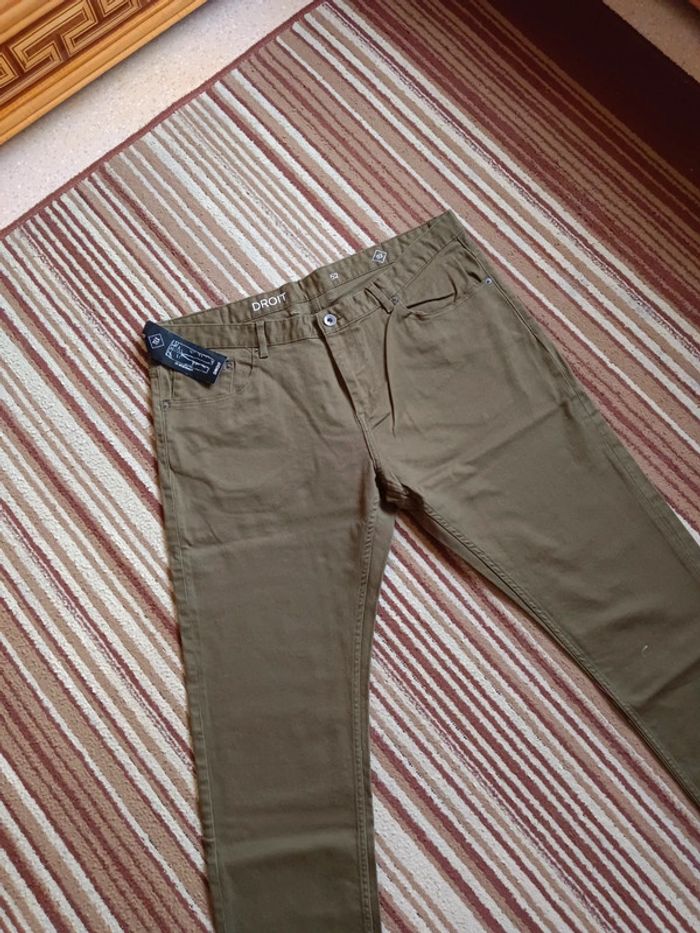 Jean kaki taille 52 - photo numéro 2