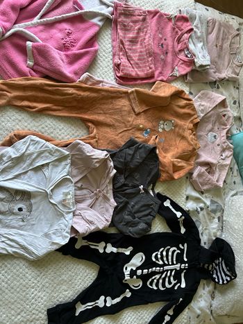 Lot pyjama fille 24 mois