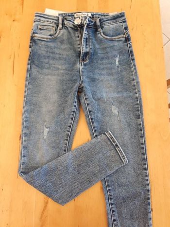 Jean slim 42 XL push up neuf bleu clair