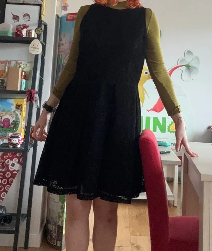 Robe patineuse noire velours M - photo numéro 2