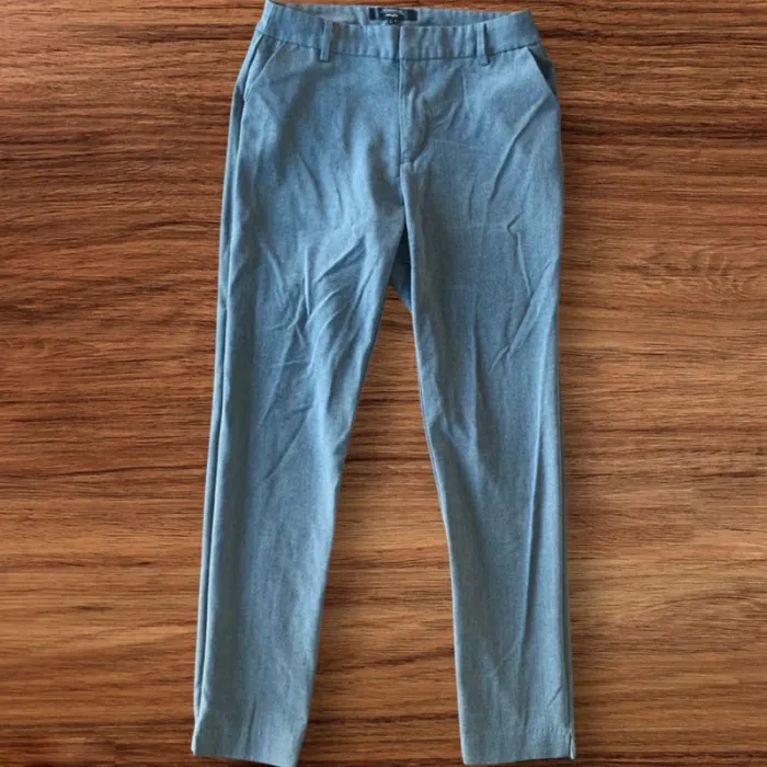 Pantalon cigarette gris