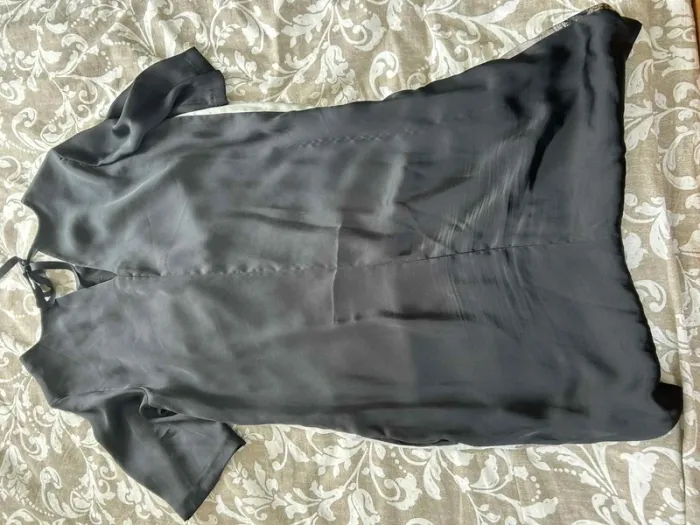 Robe effet satiné taille 38 - photo numéro 3