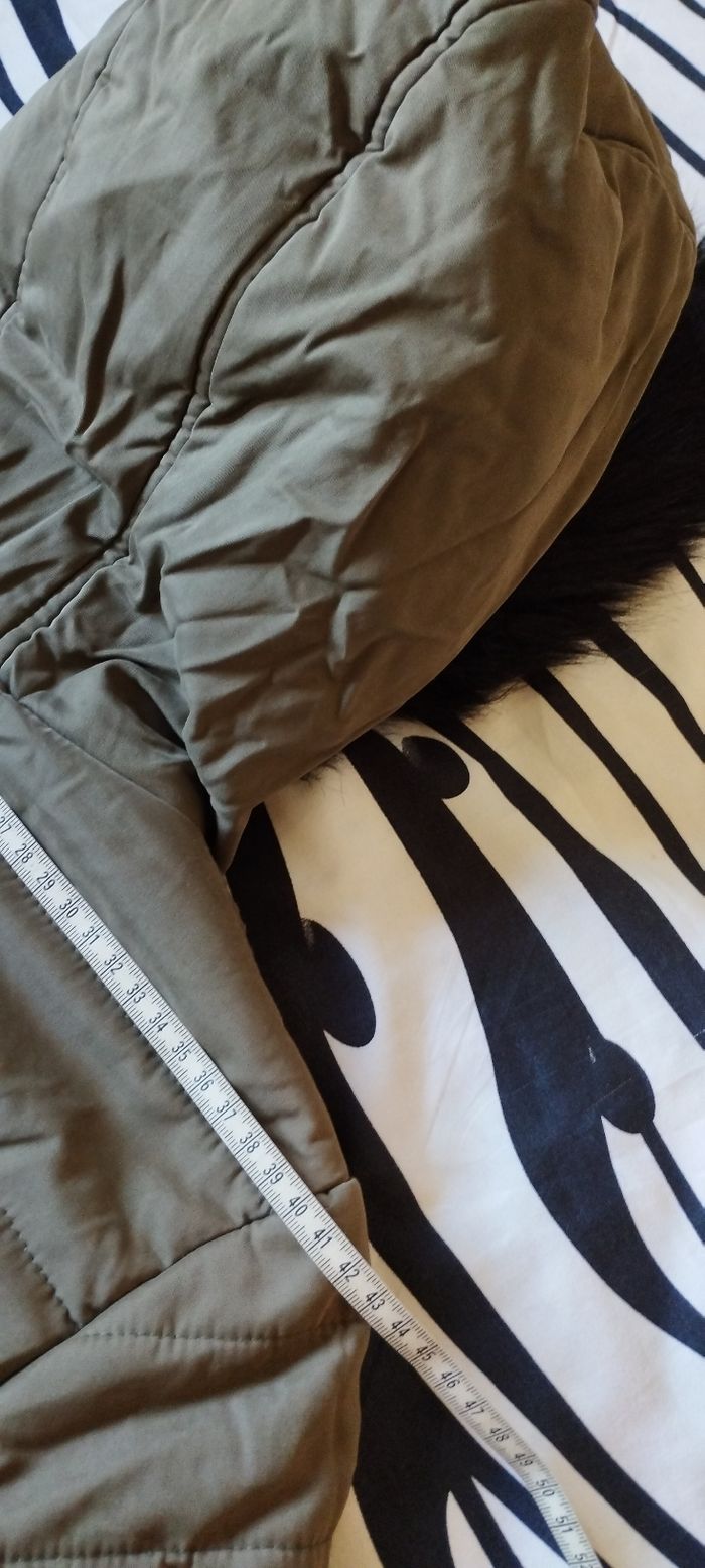 Doudoune à capuche taille S - photo numéro 4