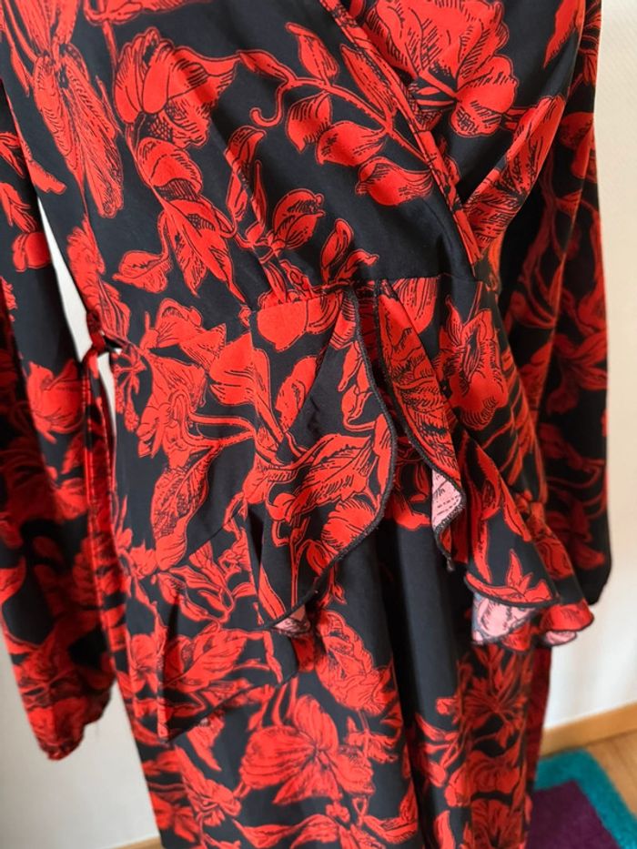 Robe noir et rouge en très bon état Shein taille M - photo numéro 5