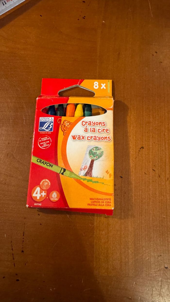 7 crayons à la cire La France Bourgeois - photo numéro 2
