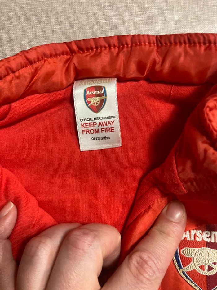 Doudoune sans manches Arsenal 9/12 mois - photo numéro 3