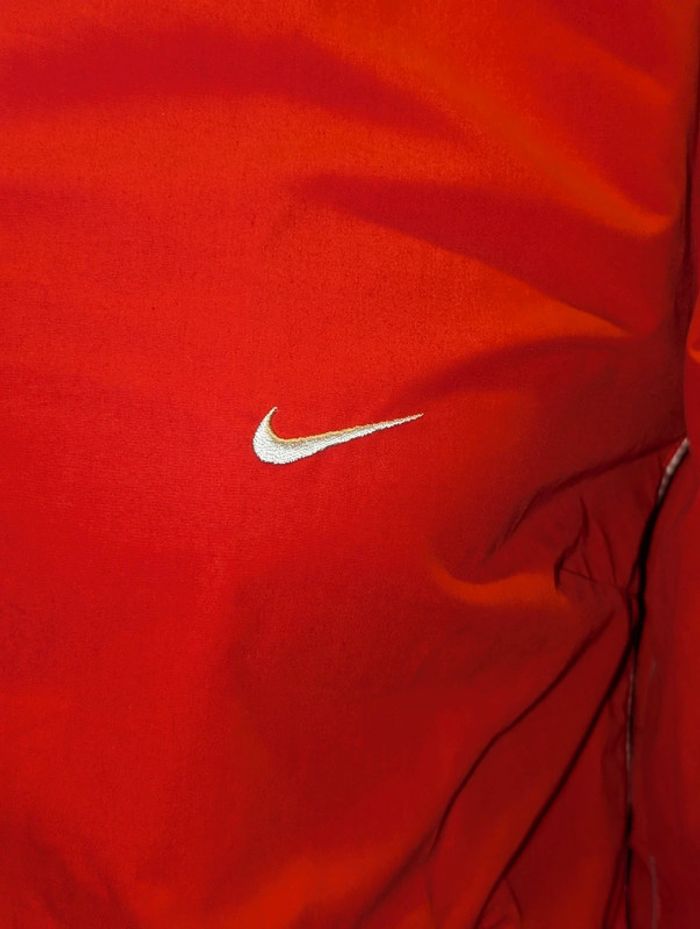 Veste Nike Rouge Vintage 8-10 ans - photo numéro 2