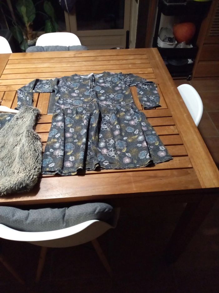 Ensemble robe + gilet T 8 ans 128 cm - photo numéro 3