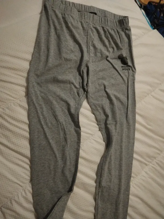 Leggings gris mickey