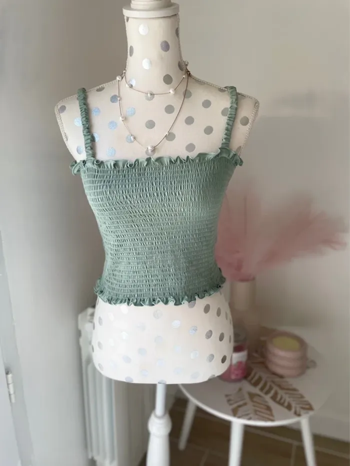 Crop top kaki taille s neuf étiqueté