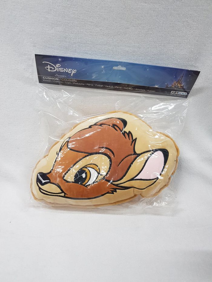 coussin bambi 36 cm Disney peluche