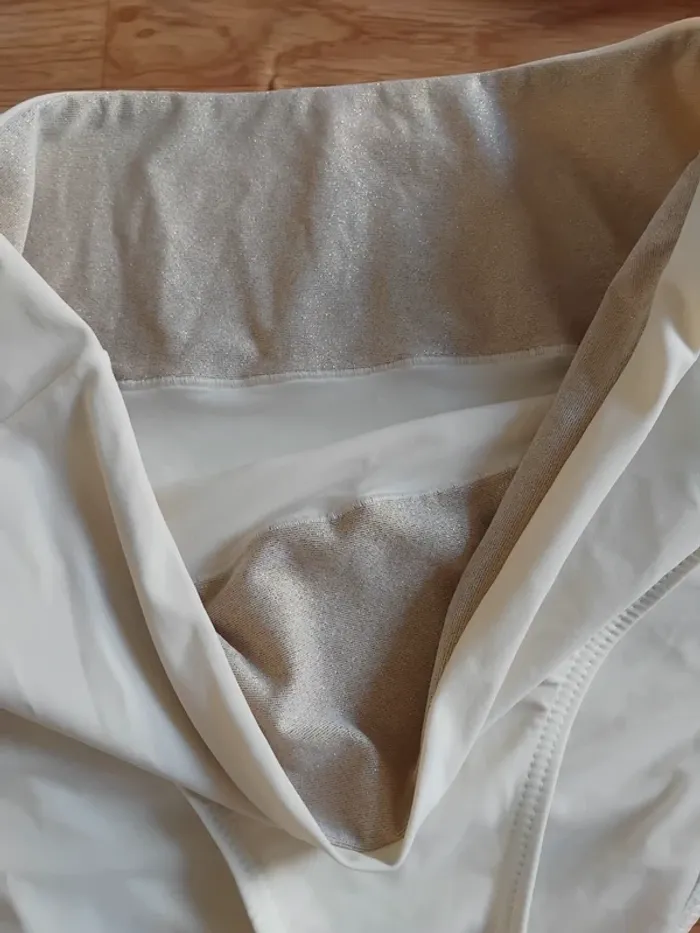 Maillot de bains deux pièces neuf 40 - photo numéro 11