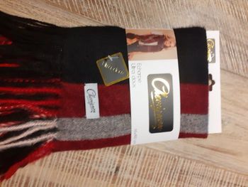 Écharpe marque chevignon