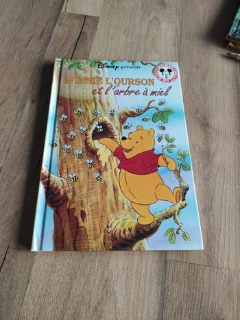 Winnie l'ourson et l'arbre à miel Disney
