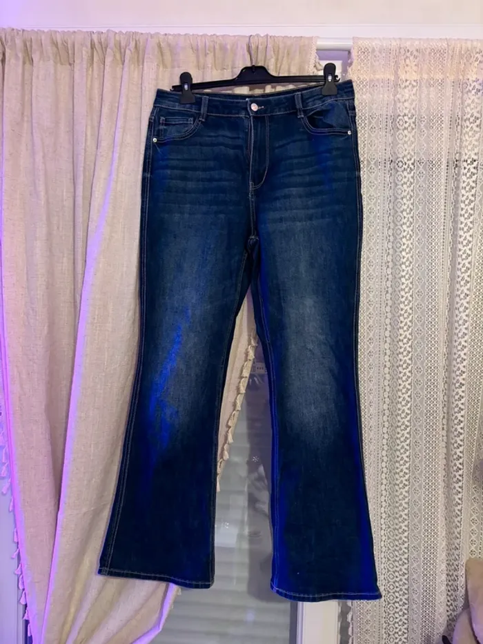 Pantalon bootcut