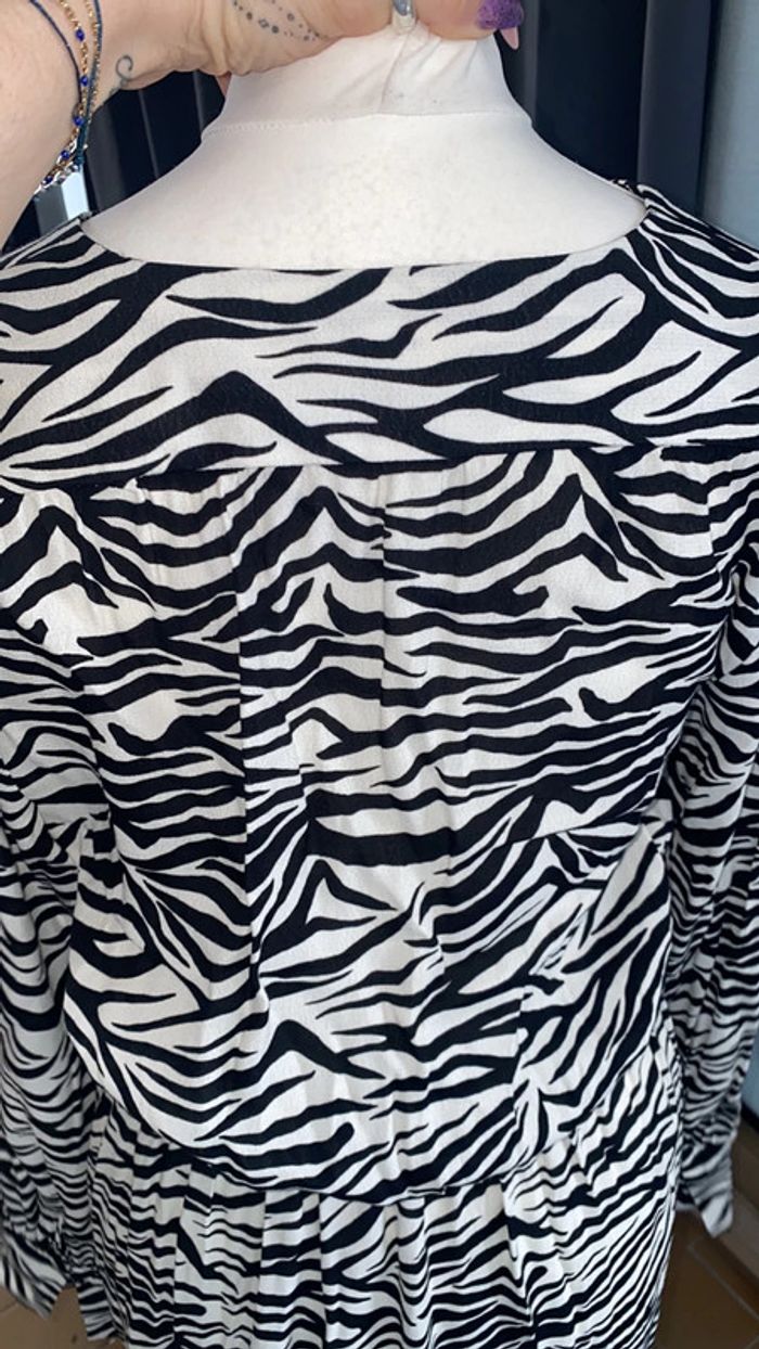 Robe mi longue camaïeu zébrée taille 36 noire et blanche - photo numéro 5