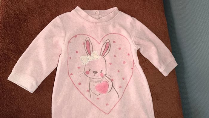 Pyjama velours une pièce rose pâle 3 mois - photo numéro 3