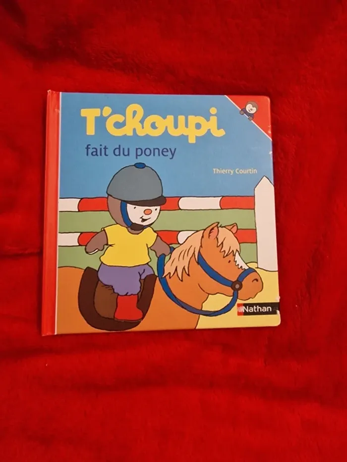 Livre 45 t'choupi fait du poney