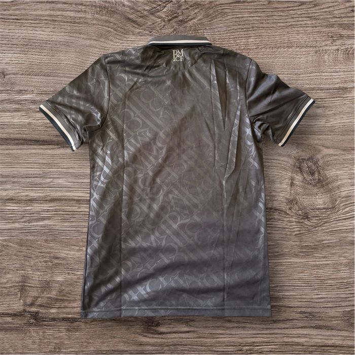 Maillot Real Madrid 2024/2025 - Édition Third (Gris/Charbon) - Neuf avec étiquette - photo numéro 5