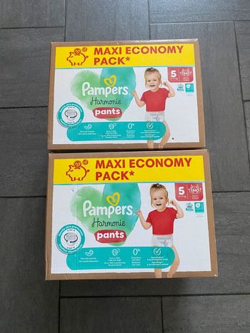 132 couches Pampers Pants harmonie Taille 5 T5