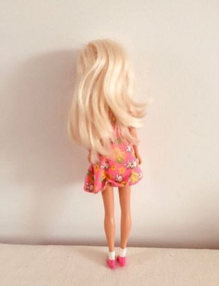 Poupée sindy 1994 hasbro - fête de Pâques - RARE - photo numéro 2