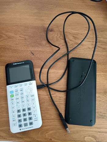 Calculatrice ti-83 premium ce