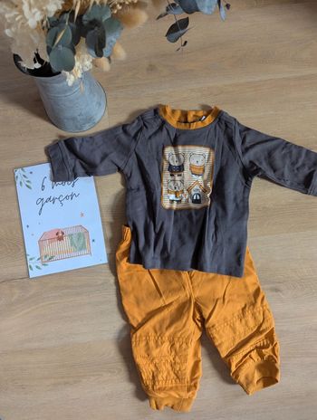 Ensemble pantalon et t-shirt manches longues 6 mois