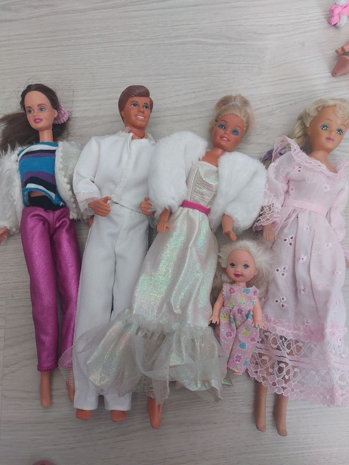 Lot Barbie