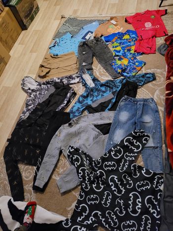 Lot vêtements 6-7 ans garçon 