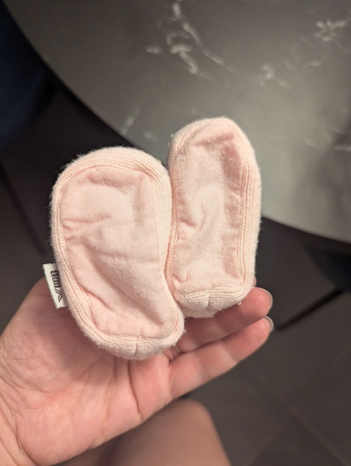 Chaussons fille 🙊 - photo numéro 2