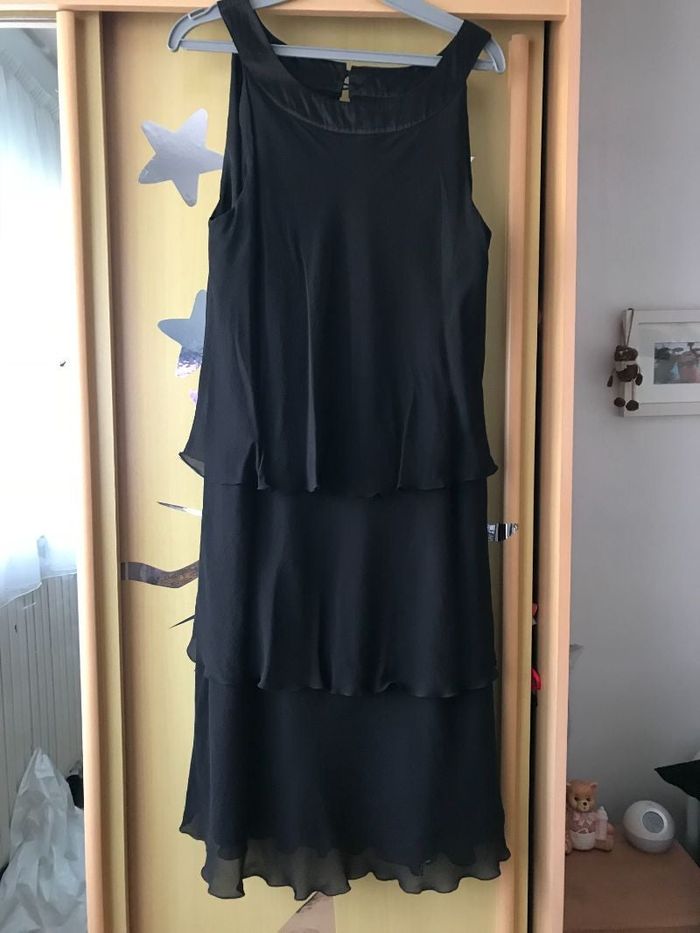 robe noir