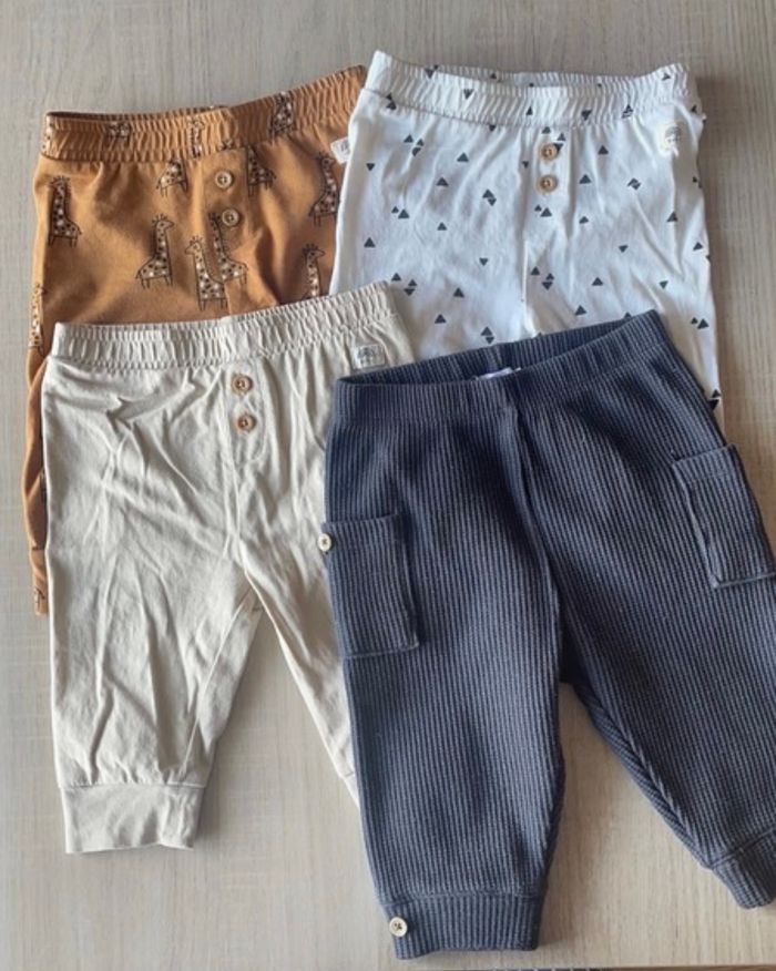 Lot de pantalons