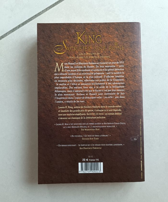 Livre : Sacrifier une reine - photo numéro 2