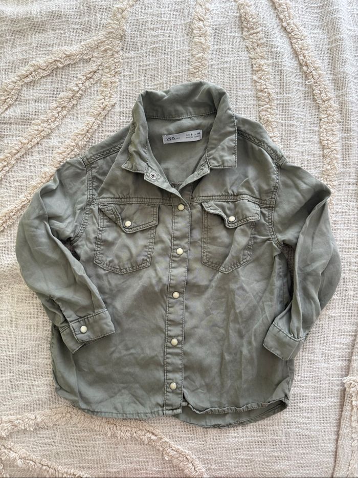 Chemise fille 6 ans Zara kaki clair
