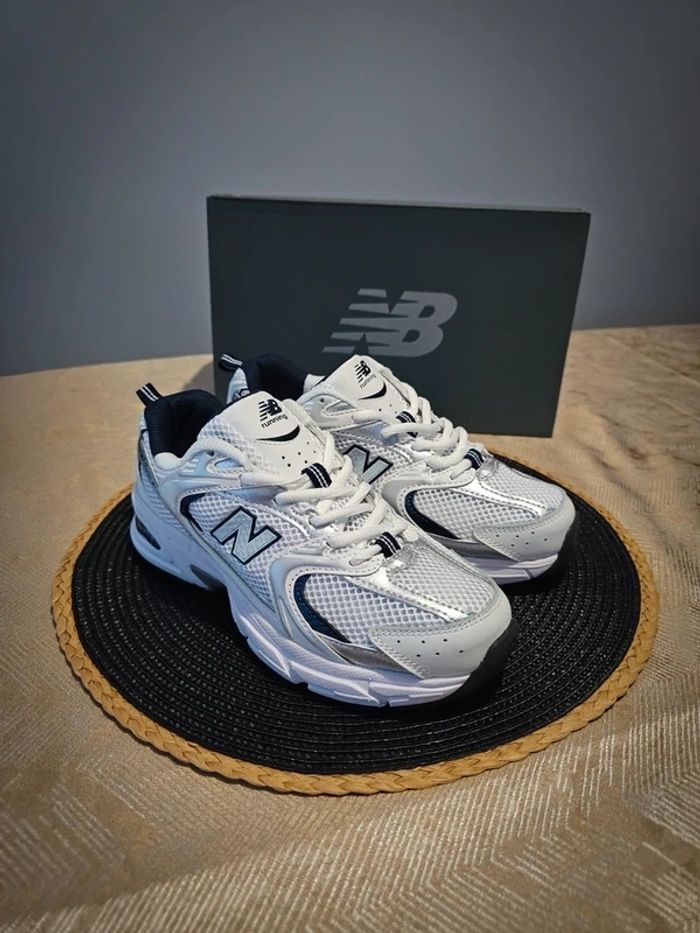 New Balance 530
