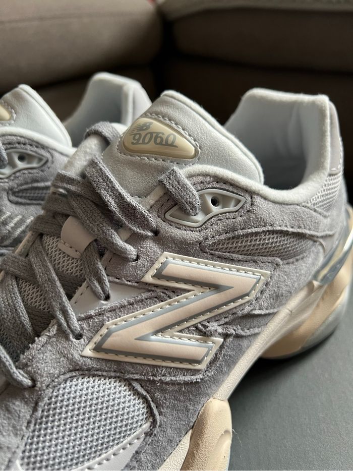 New Balance 9060 Grey - photo numéro 2